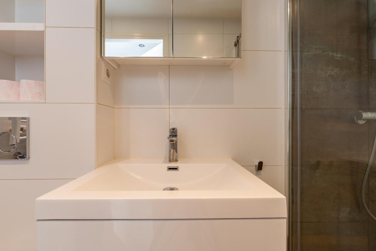 Stylish Apartments In The Heart Of Breda City Center ภายนอก รูปภาพ