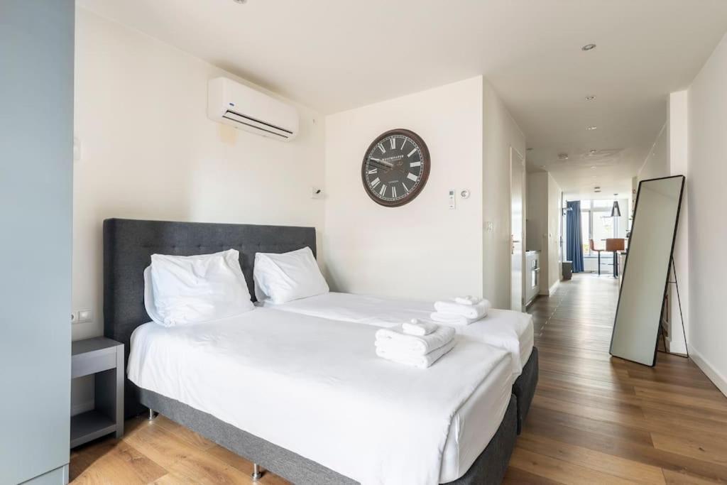 Stylish Apartments In The Heart Of Breda City Center ภายนอก รูปภาพ