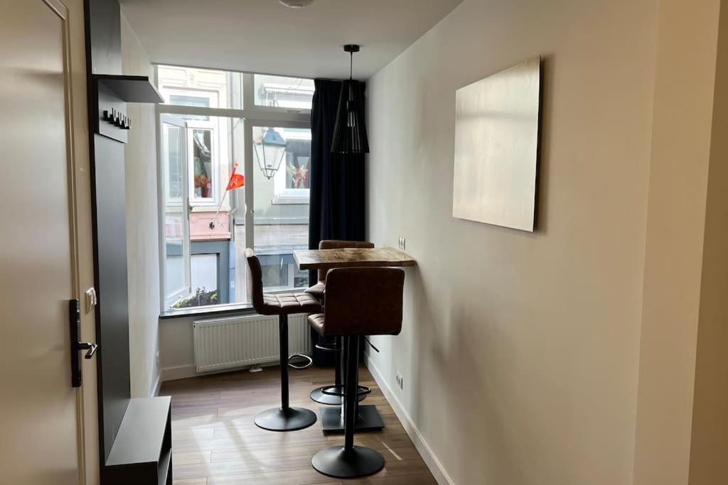 Stylish Apartments In The Heart Of Breda City Center ห้อง รูปภาพ