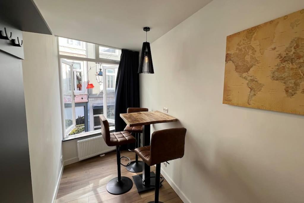 Stylish Apartments In The Heart Of Breda City Center ห้อง รูปภาพ