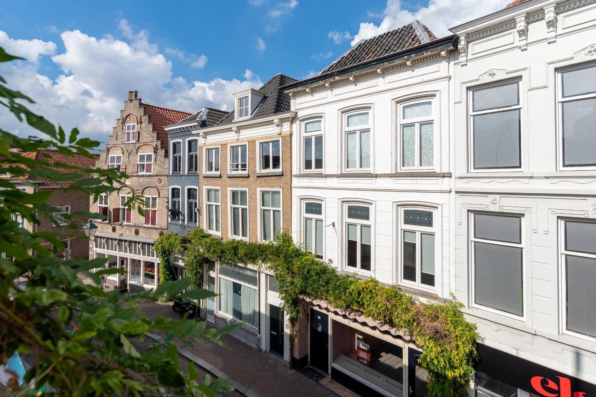 Stylish Apartments In The Heart Of Breda City Center ห้อง รูปภาพ